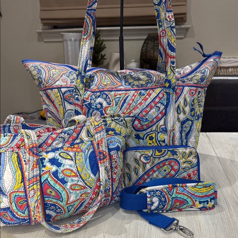 Vera Bradley Multicolor Paisley XL Tote Set